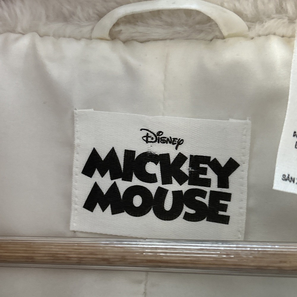 Women's Disney Mickey & Friends Plush Faux Fur Full-Zip Jacket Plus Sz 1X RARE - Picture 5 of 16